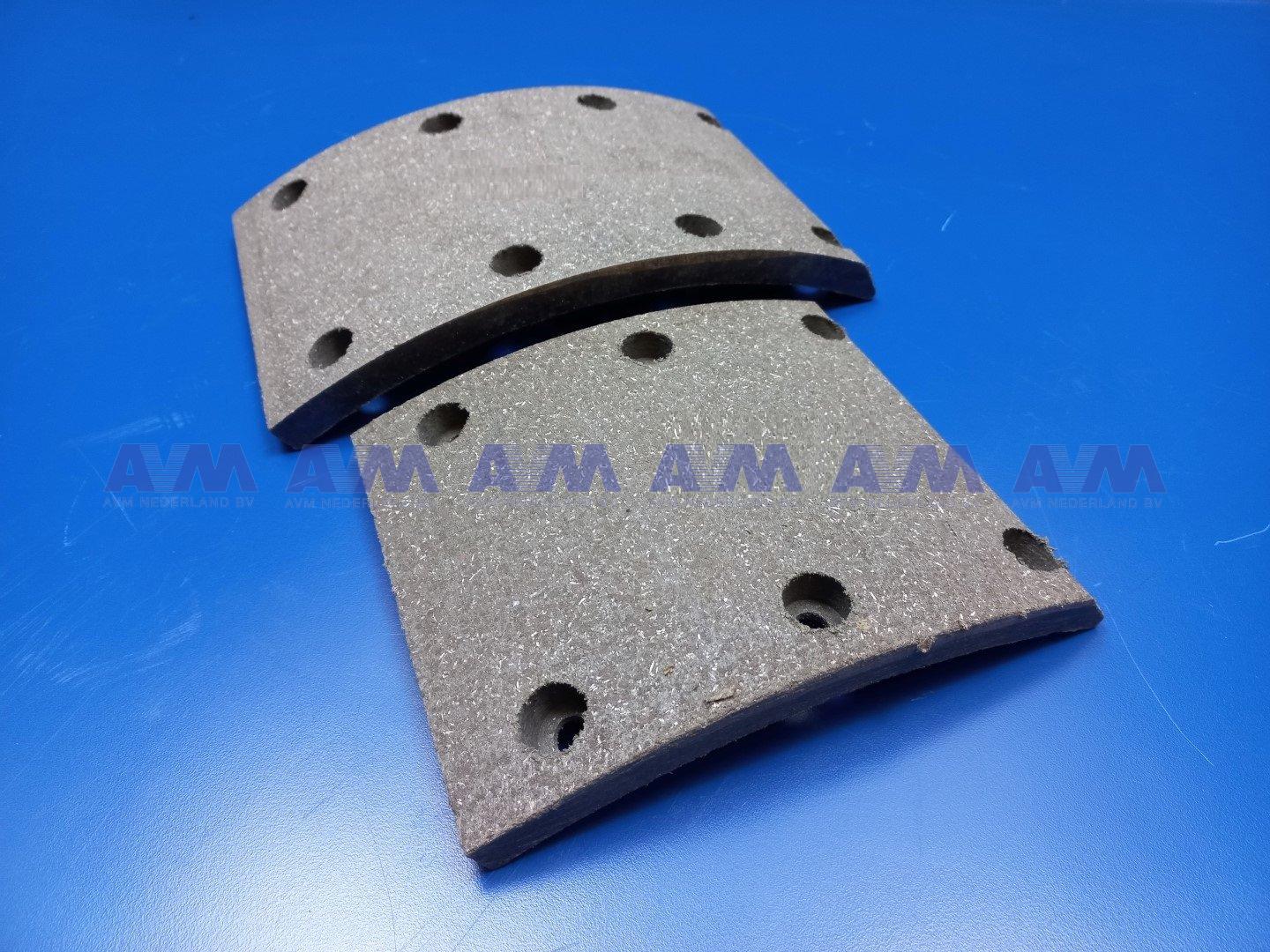 Brake lining set (8 pieces) 803601803 Valmet