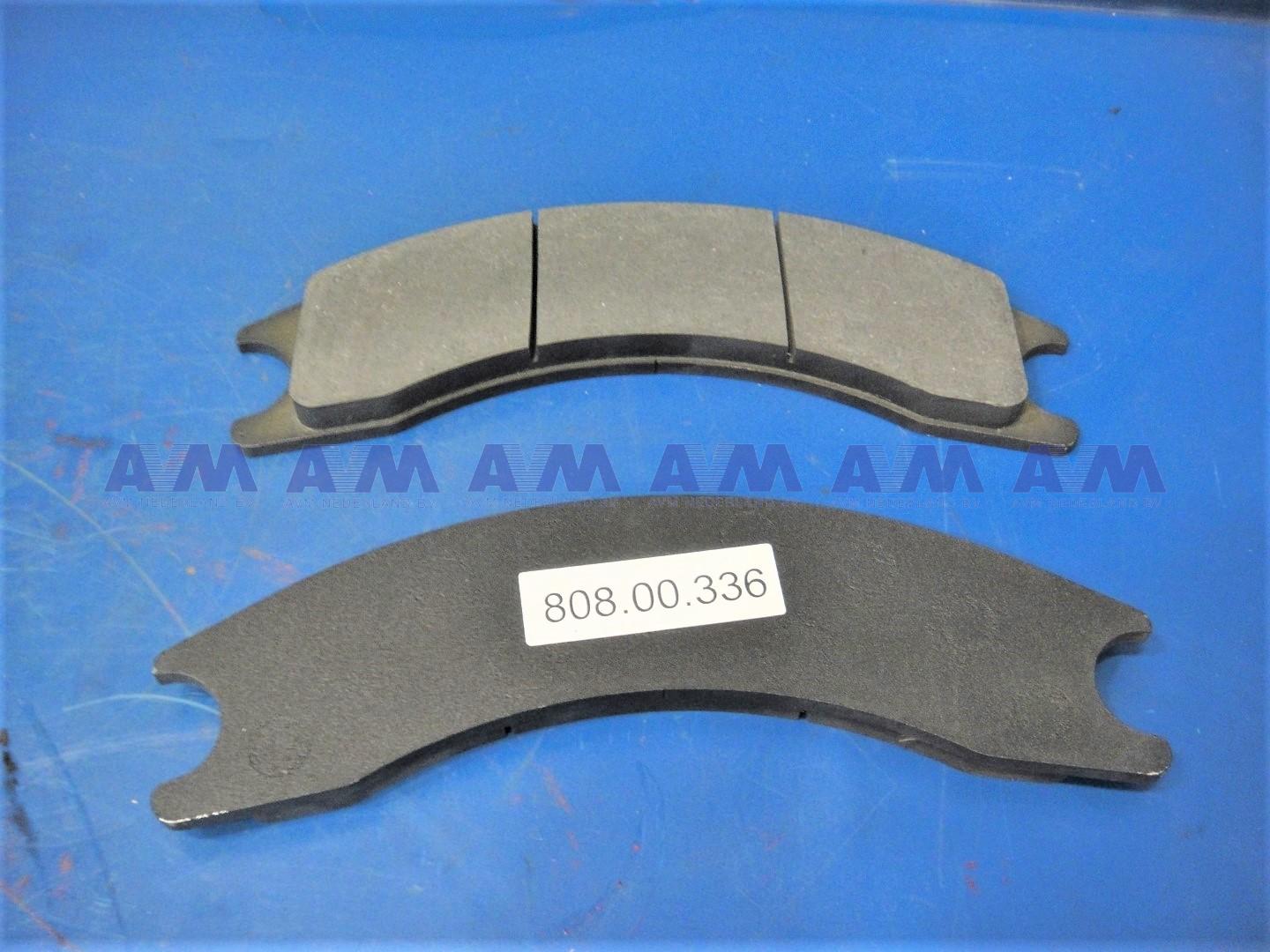 Brake pad 579-36801000 KATO