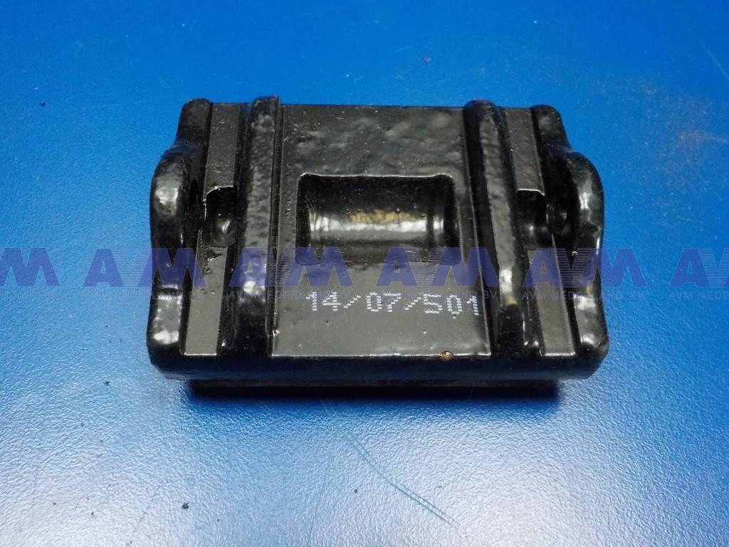 Brake pad (parking) 35989ec100