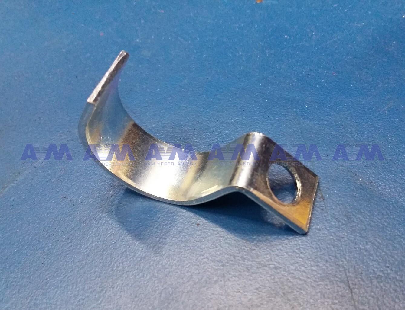 Abrazadera de tubo 34915499 Tadano Demag