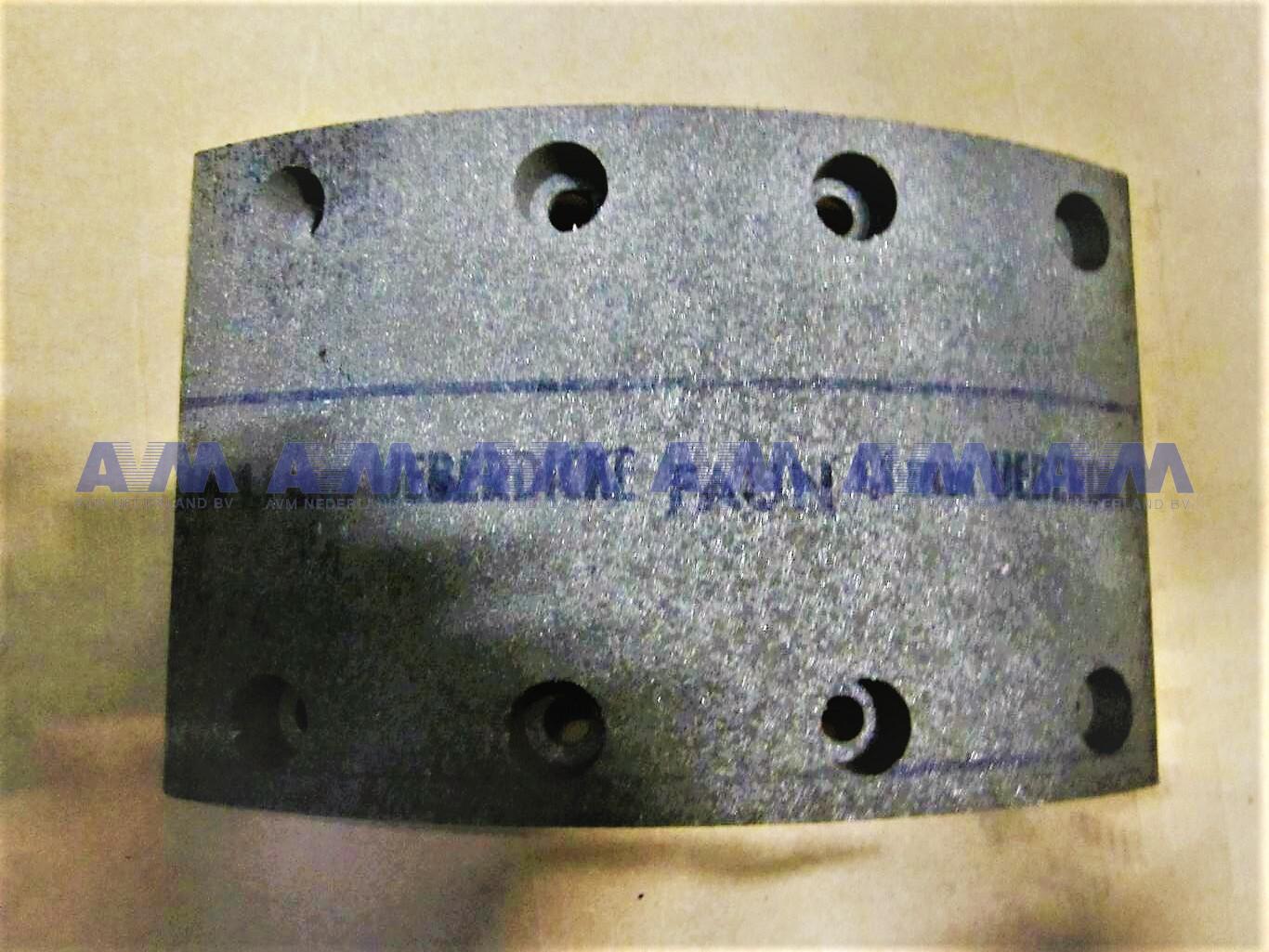 Brake lining 500x160 mm - 8 holes 196871780 1549 Wabco