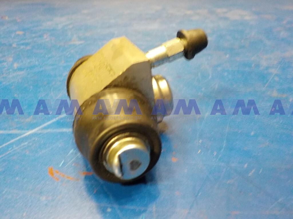 Cilindro de freno 44015 Knott